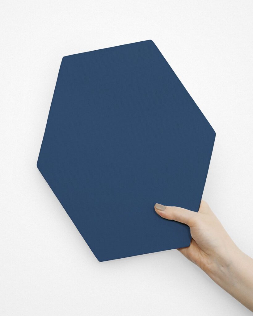 A Kuvio dimensional tile has been painted blue.